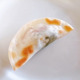 餃子の皮で☆ほうれん草とベーコンの包み焼き